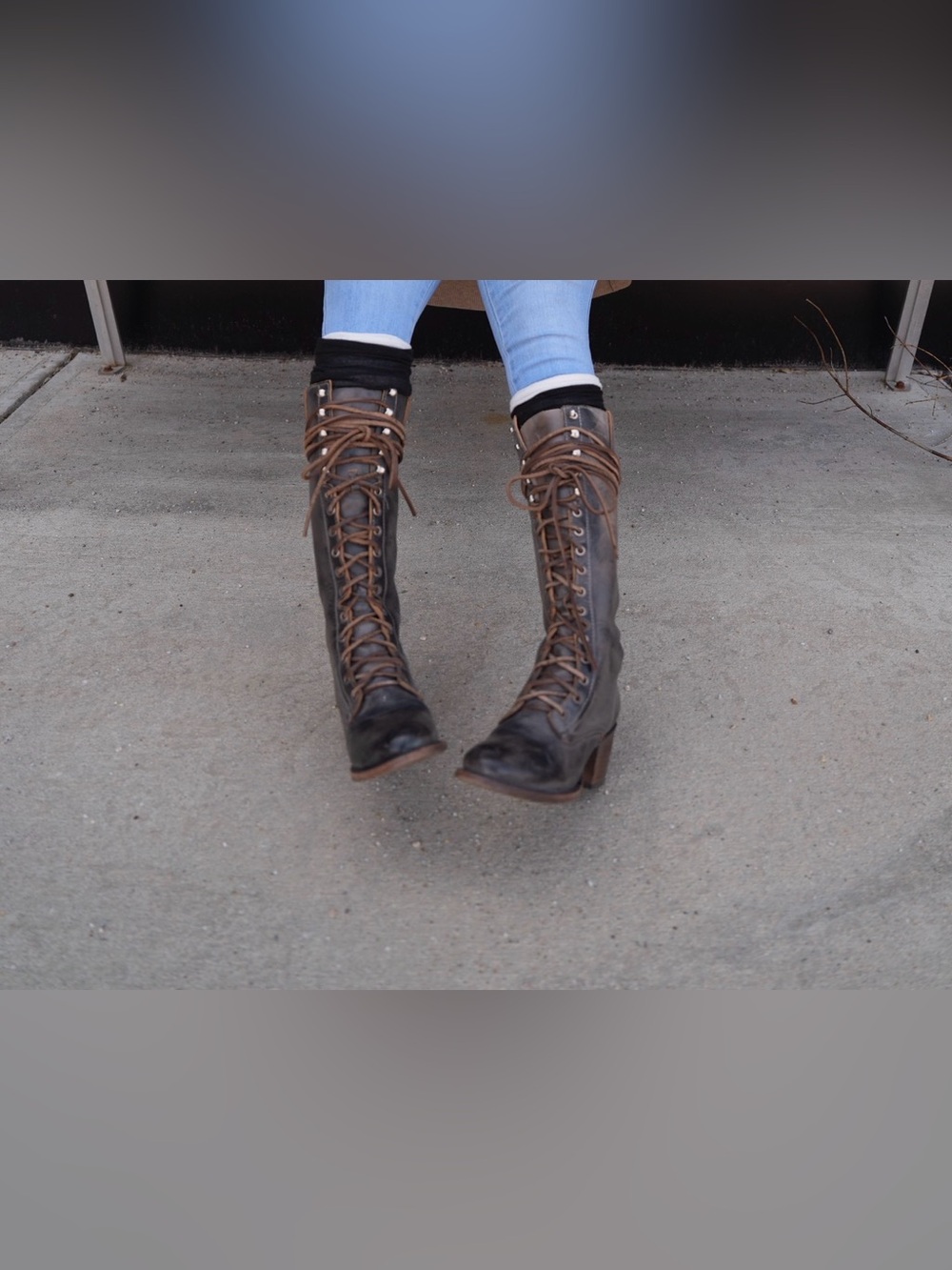 Freebird by Steven 2nd Gen Grany Stone Leather Lace Up Knee High Boots Size 8 OG
